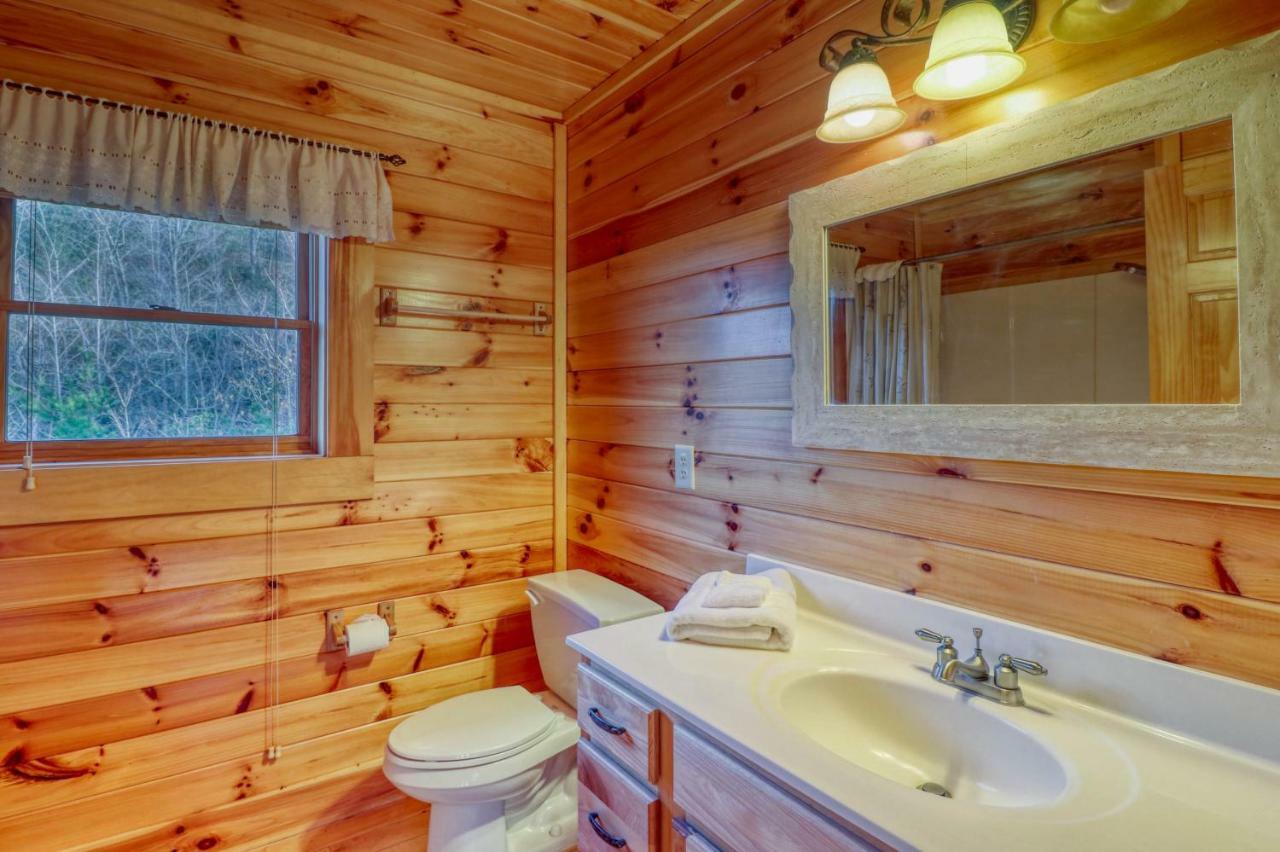 3 Bed 3 Bath Vacation Home In Whittier Extérieur photo