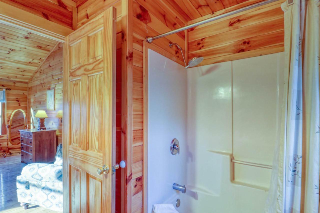 3 Bed 3 Bath Vacation Home In Whittier Extérieur photo